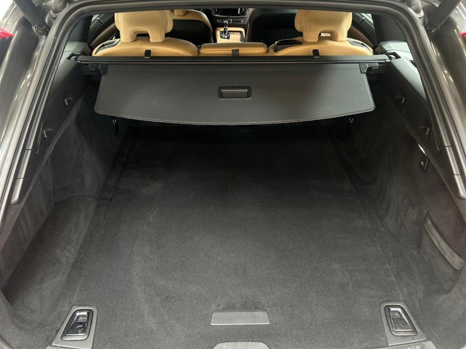 VOLVO V90 2020