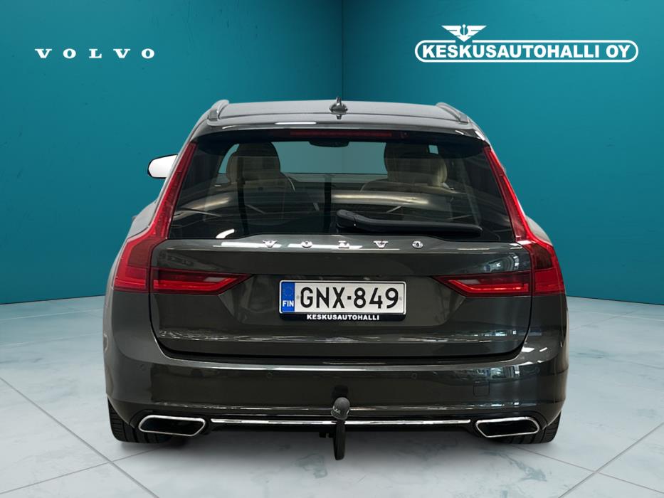 VOLVO V90 2020
