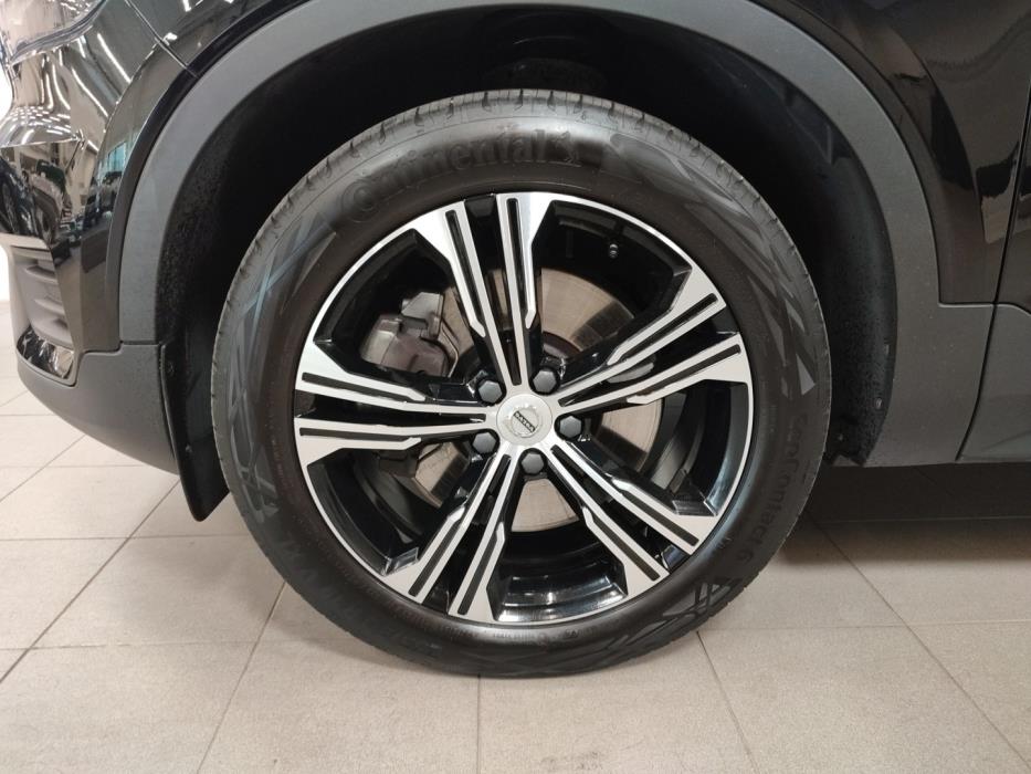 VOLVO XC40 2022