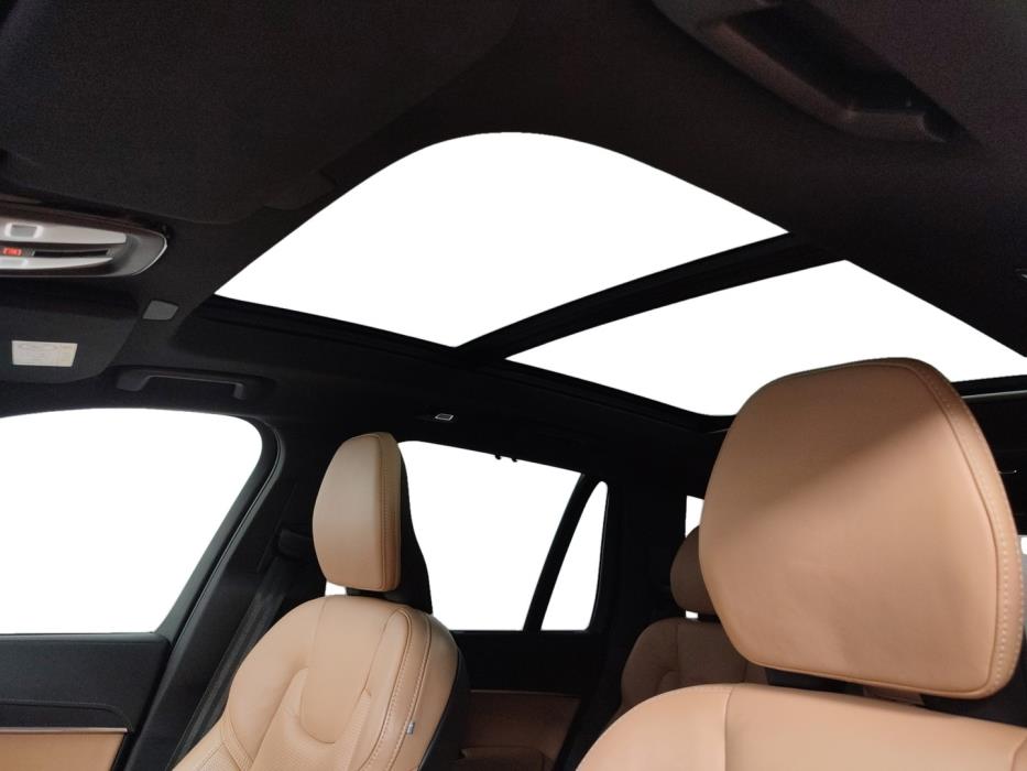 VOLVO XC90 2023