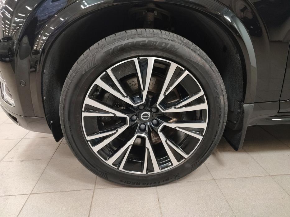 VOLVO XC90 2023