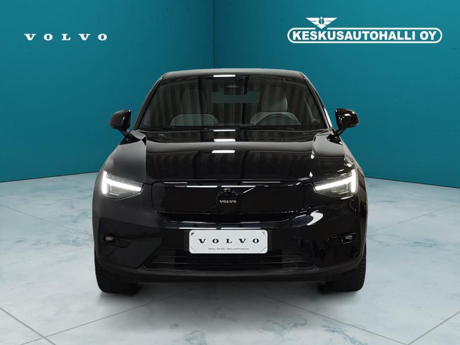 VOLVO C40 2024