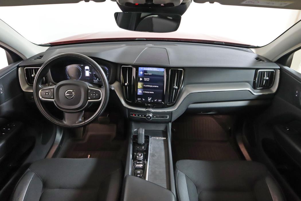 VOLVO XC60 2020
