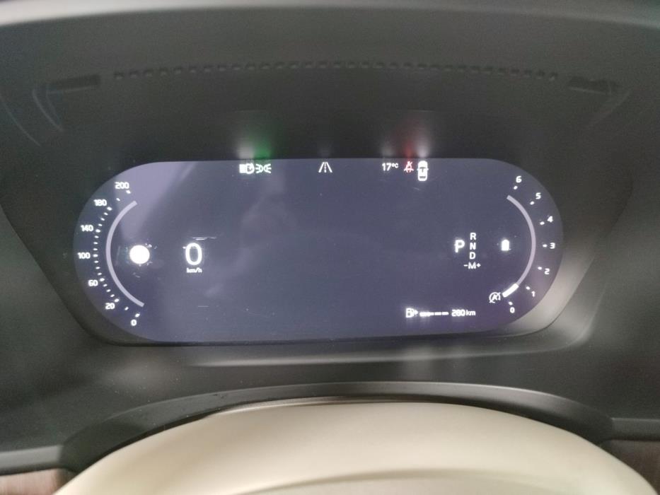 VOLVO V90 2022