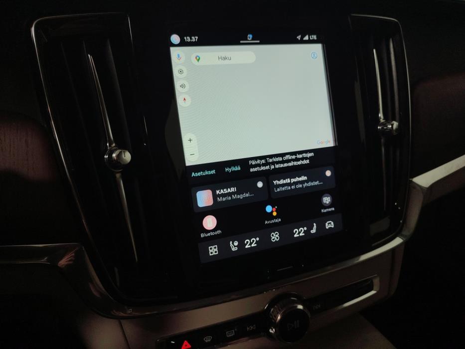 VOLVO V90 2022