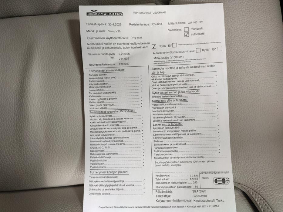VOLVO V90 2022