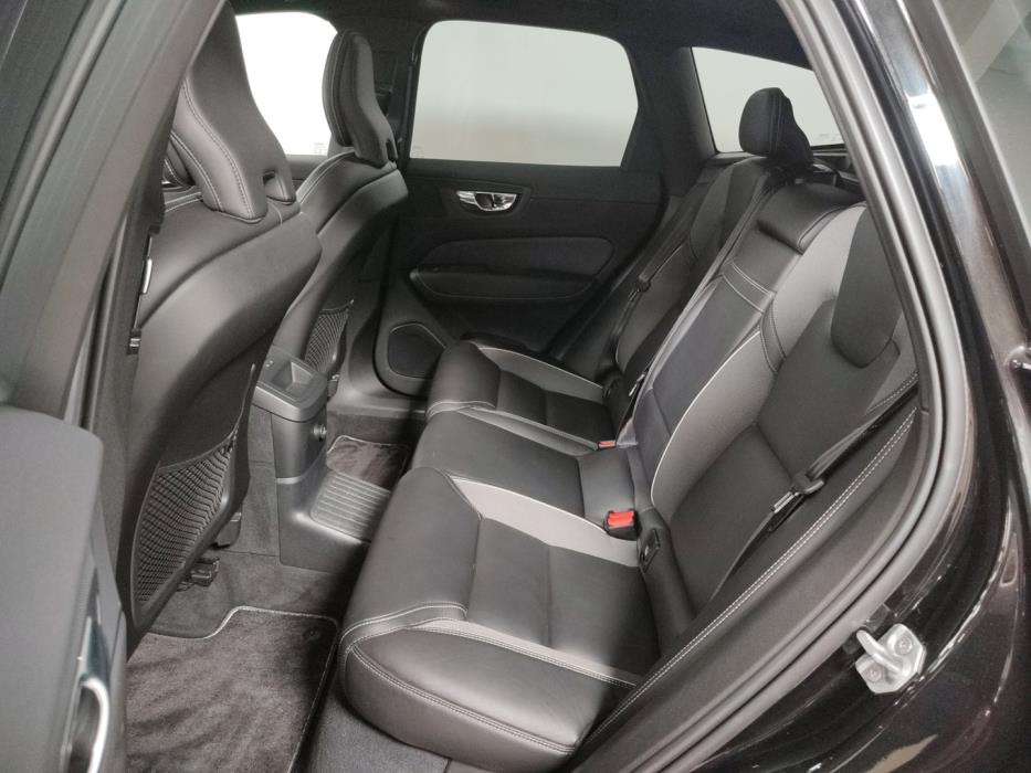 VOLVO XC60 2020