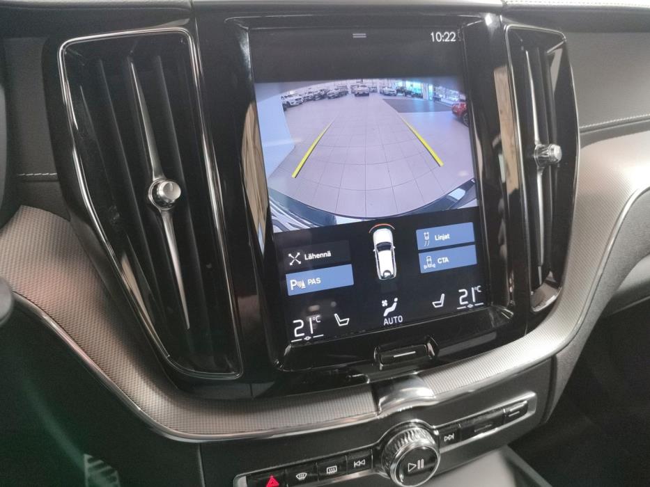 VOLVO XC60 2020
