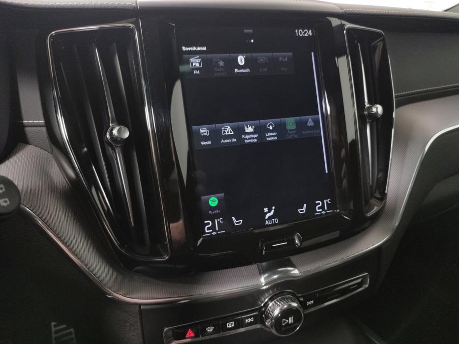 VOLVO XC60 2020