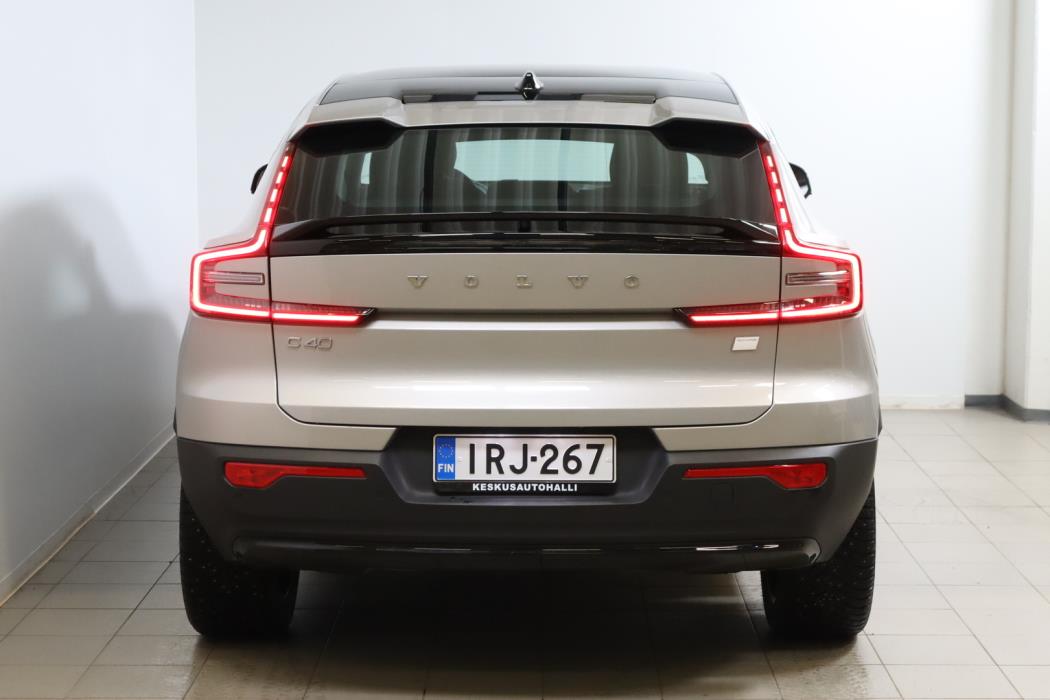VOLVO C40 2023