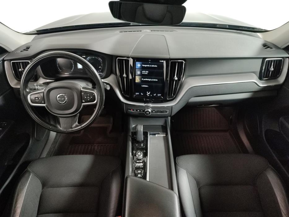 VOLVO XC60 2020