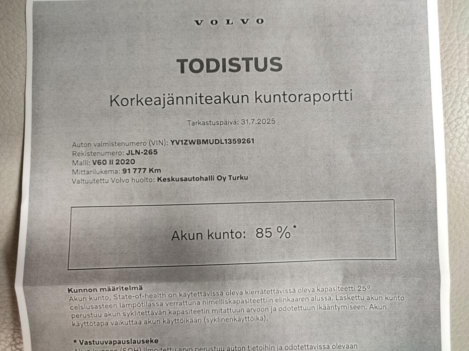 VOLVO V60 2020