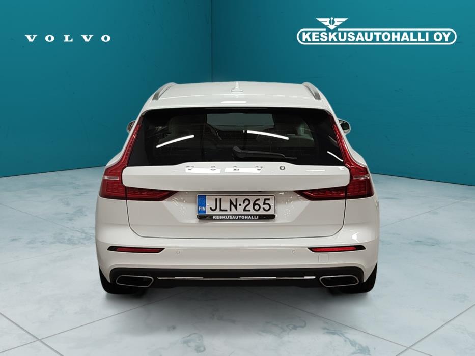 VOLVO V60 2020