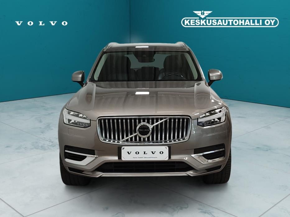 VOLVO XC90 2021