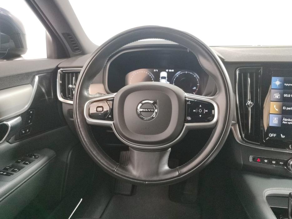 VOLVO V90 Cross Country 2021