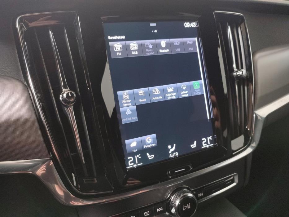 VOLVO V90 Cross Country 2021