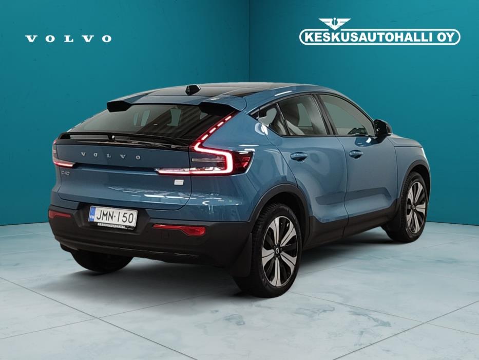 VOLVO C40 2023