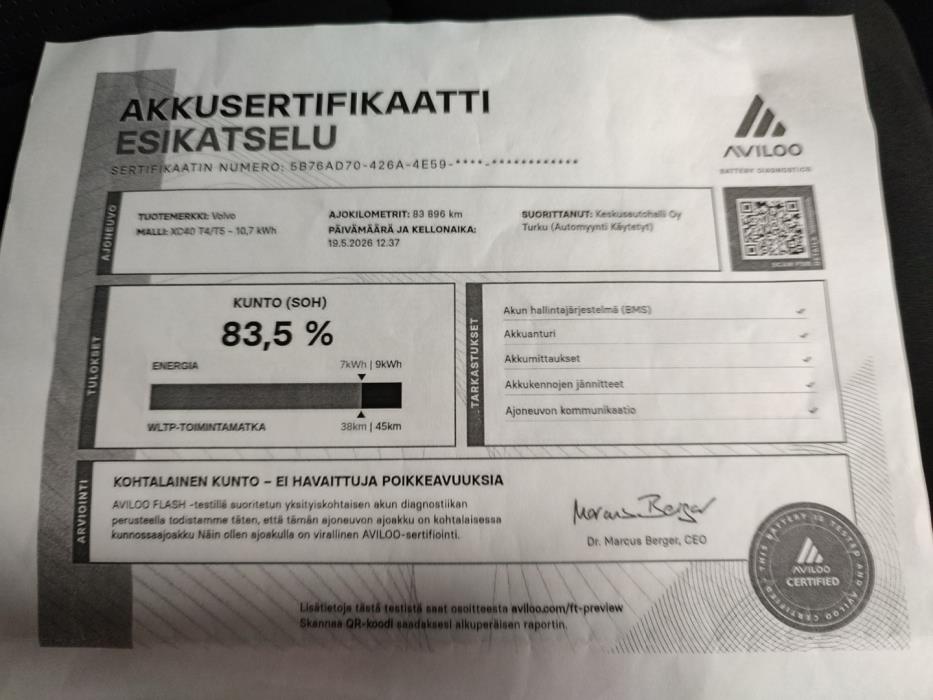 VOLVO XC40 2020