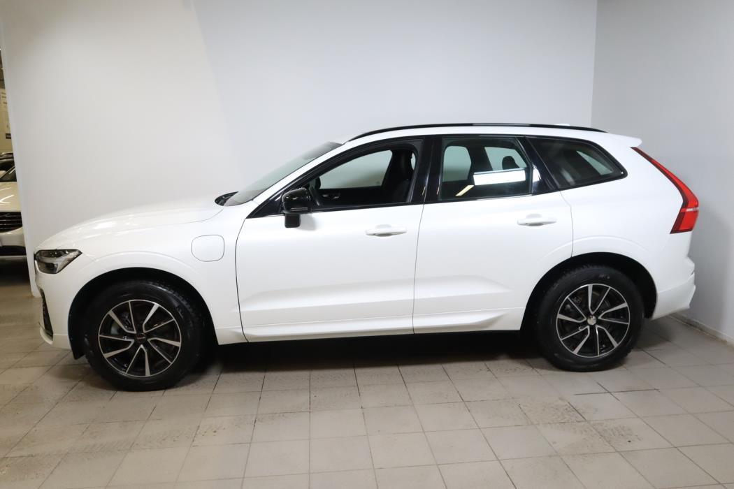 VOLVO XC60 2024