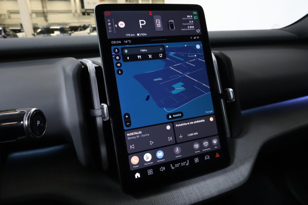 VOLVO EX30 Cross Country 2025