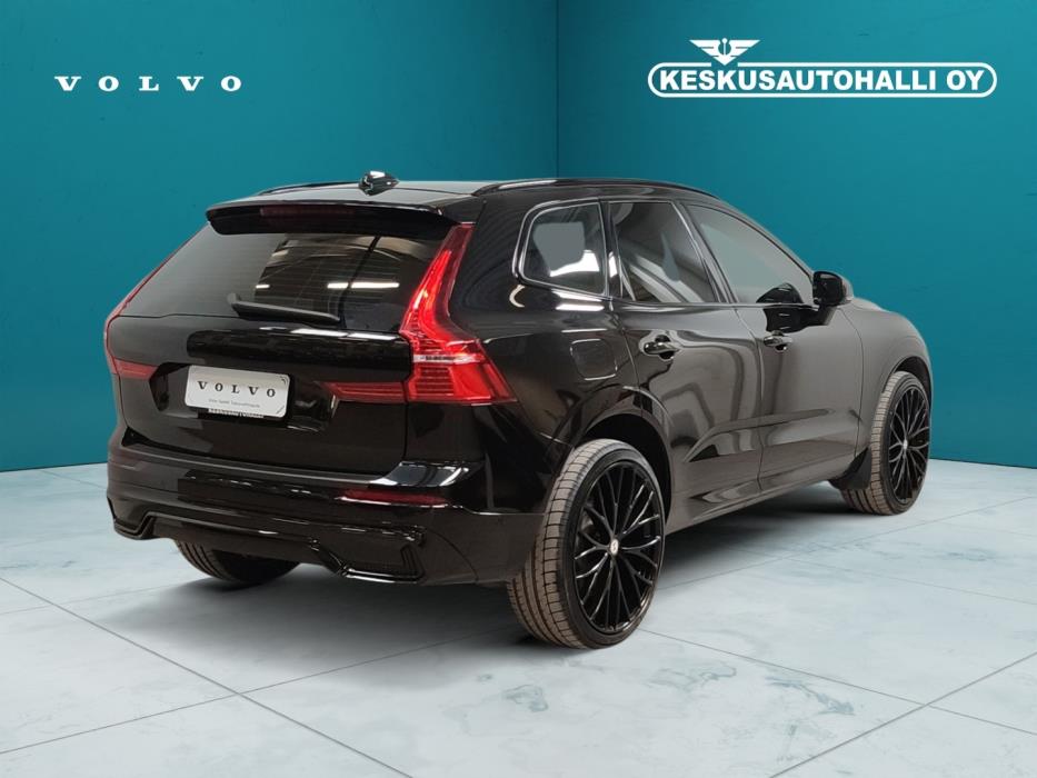 VOLVO XC60 2024