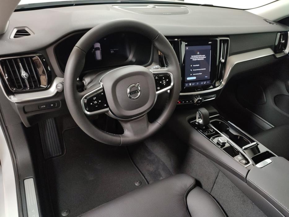VOLVO V60 2027