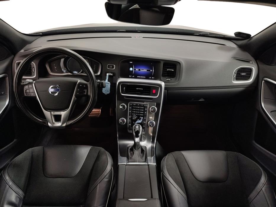 VOLVO S60 2018