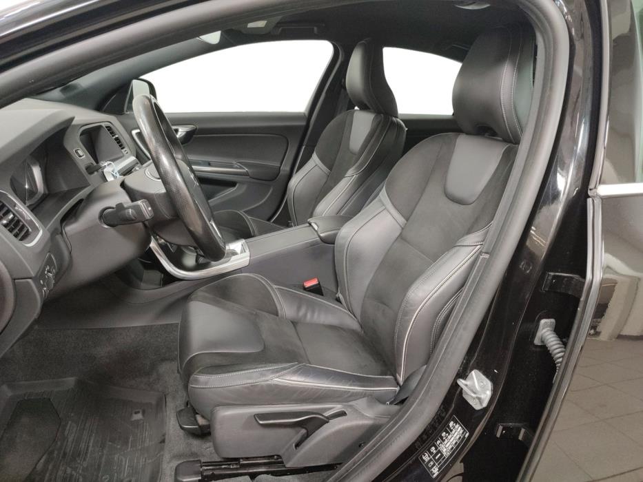 VOLVO S60 2018