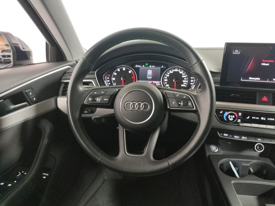 AUDI A4 2020