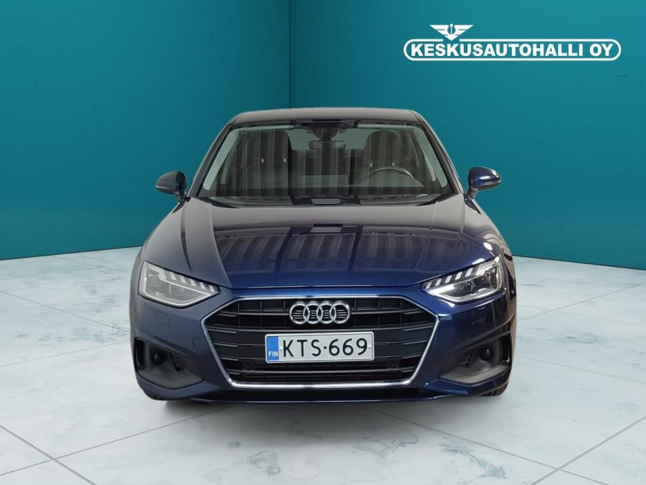 AUDI A4 2020