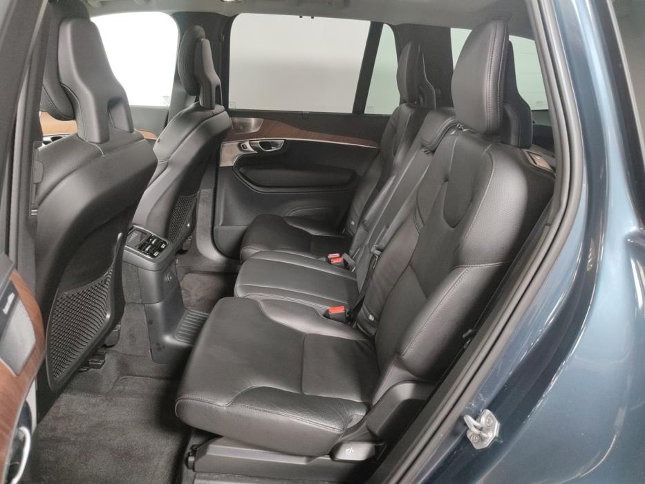 VOLVO XC90 2021