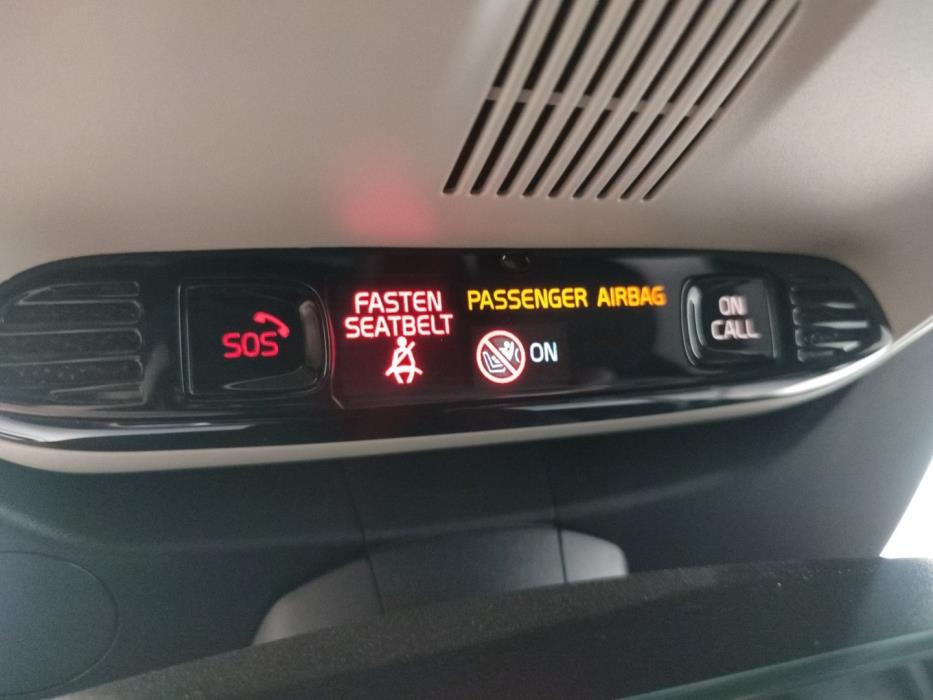 VOLVO XC90 2021