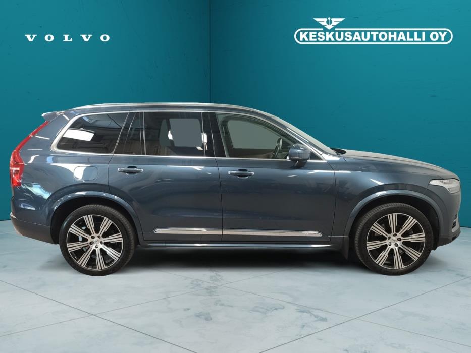 VOLVO XC90 2021