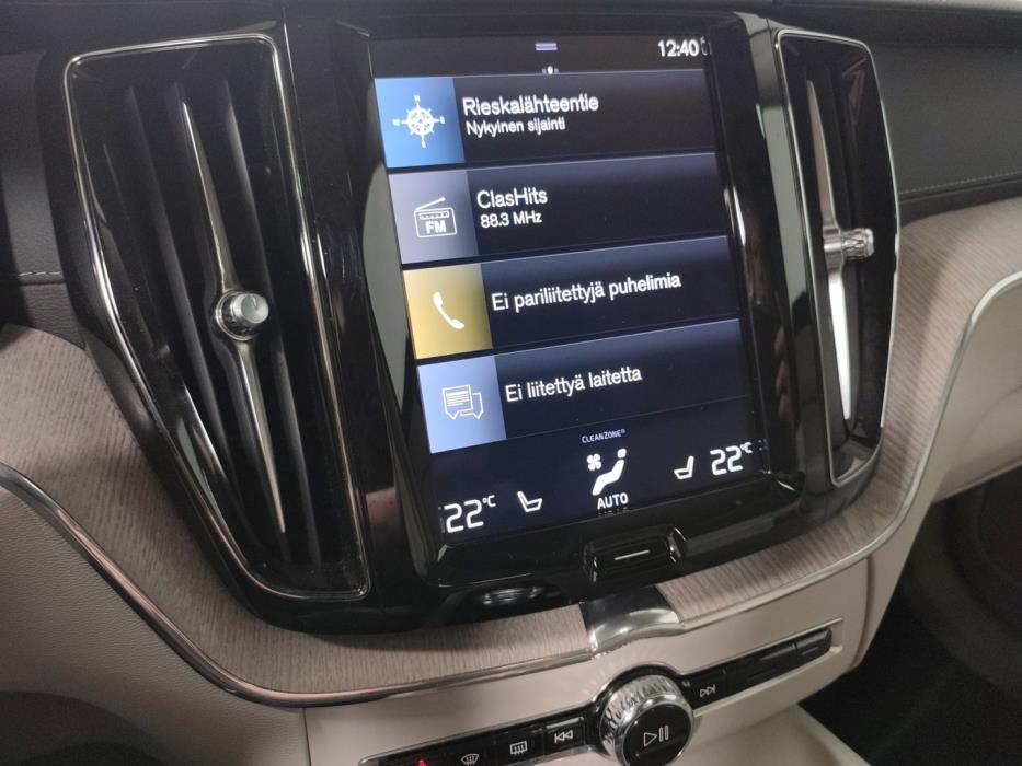VOLVO XC60 2021