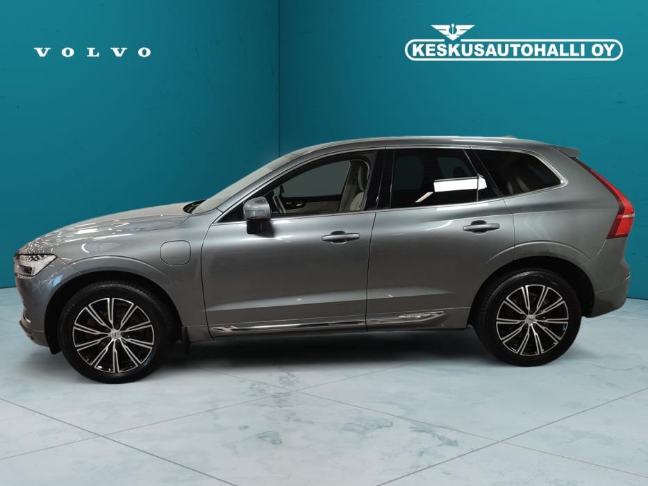 VOLVO XC60 2021