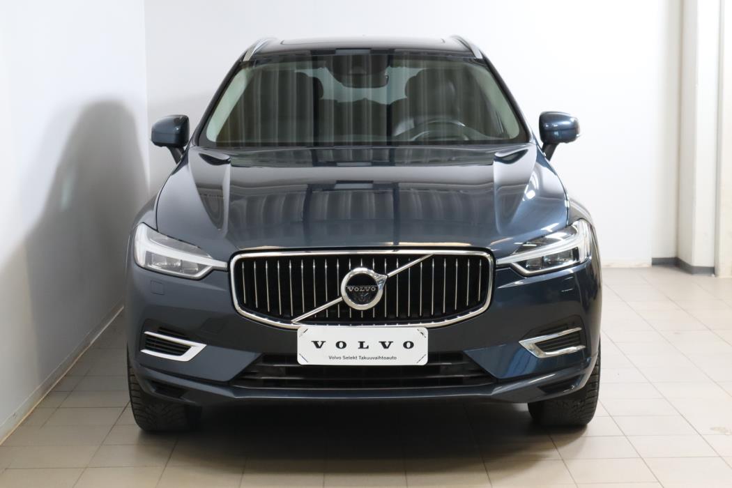 VOLVO XC60 2021