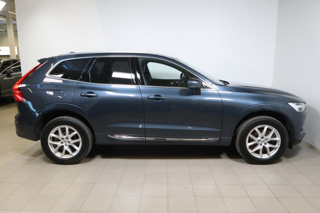 VOLVO XC60 2021