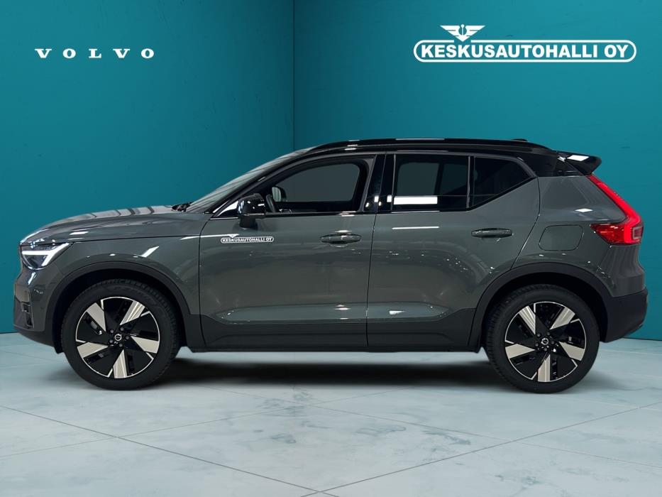 VOLVO EX40 2026