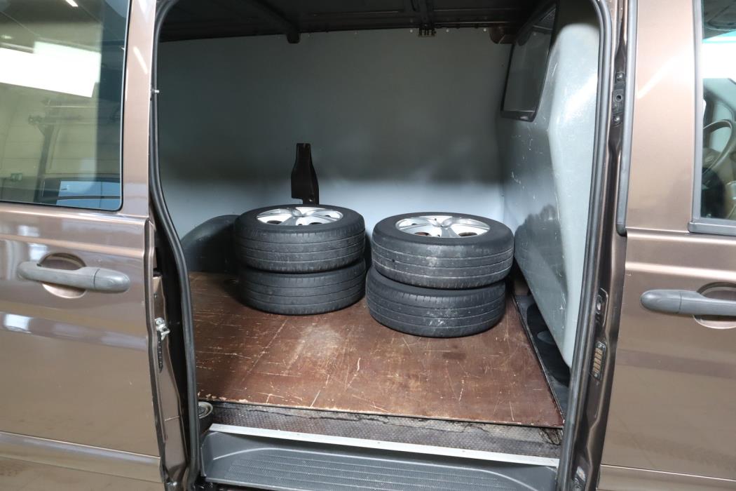 MERCEDES-BENZ Vito 2014