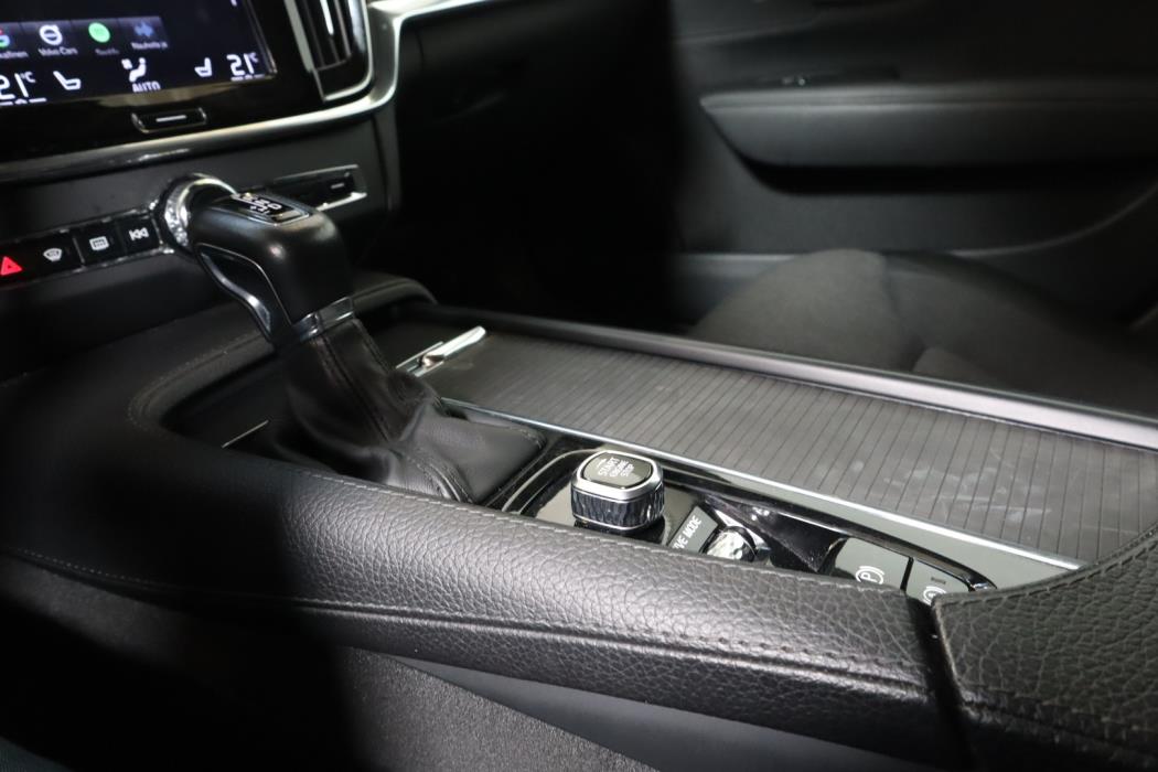 VOLVO V90 Cross Country 2018