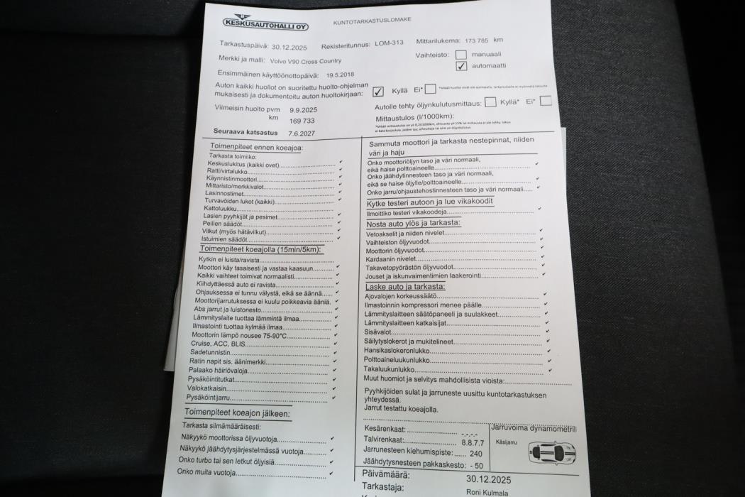 VOLVO V90 Cross Country 2018