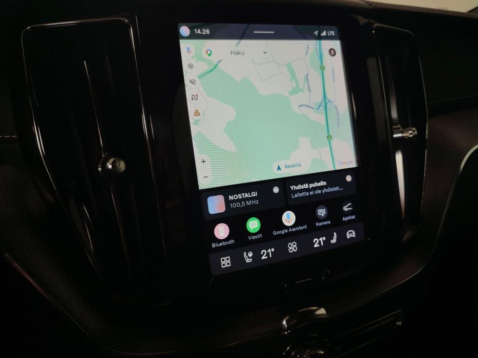 VOLVO XC60 2022