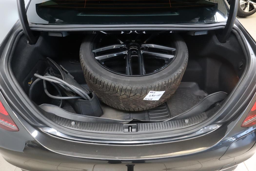 MERCEDES-BENZ C 2020