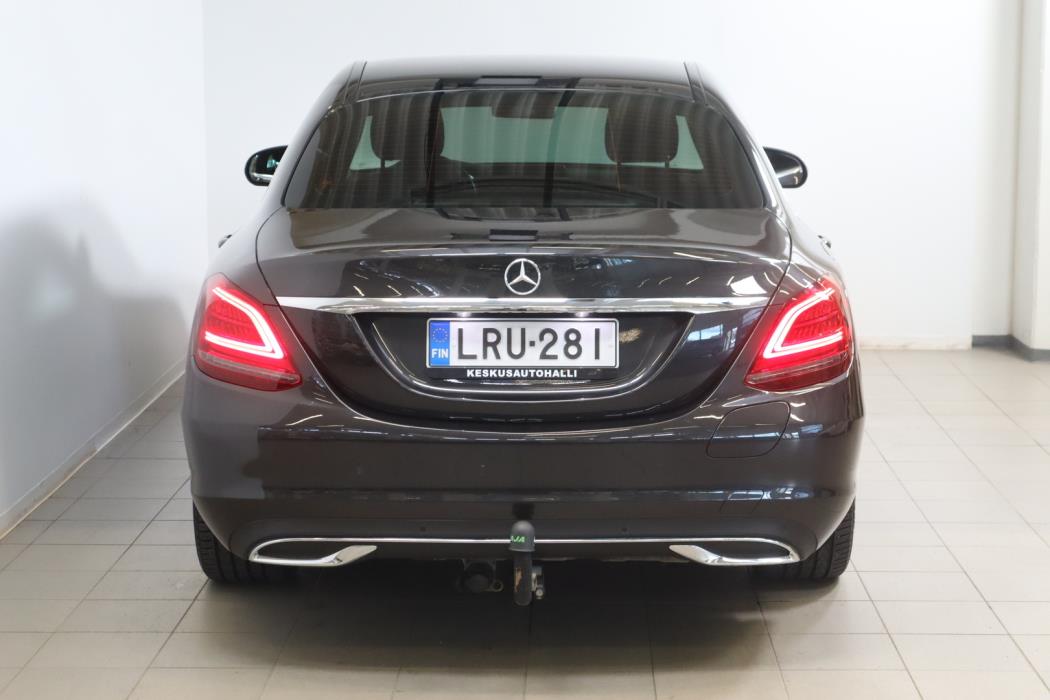 MERCEDES-BENZ C 2020