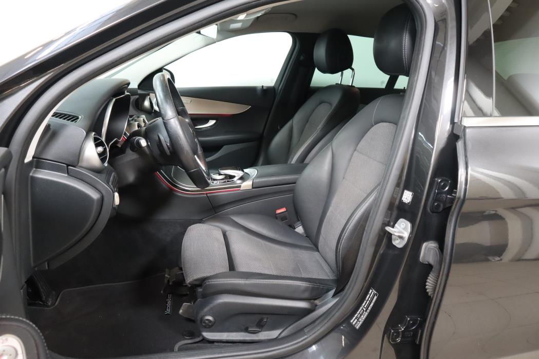 MERCEDES-BENZ C 2020