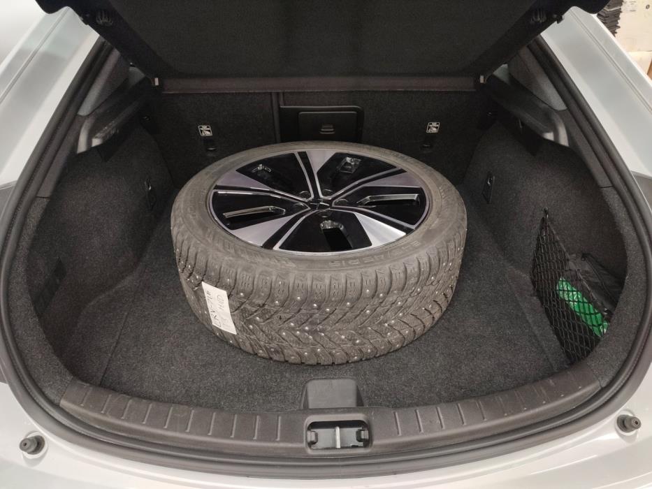 POLESTAR 2 2023