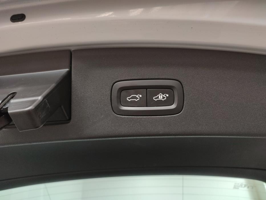 POLESTAR 2 2023