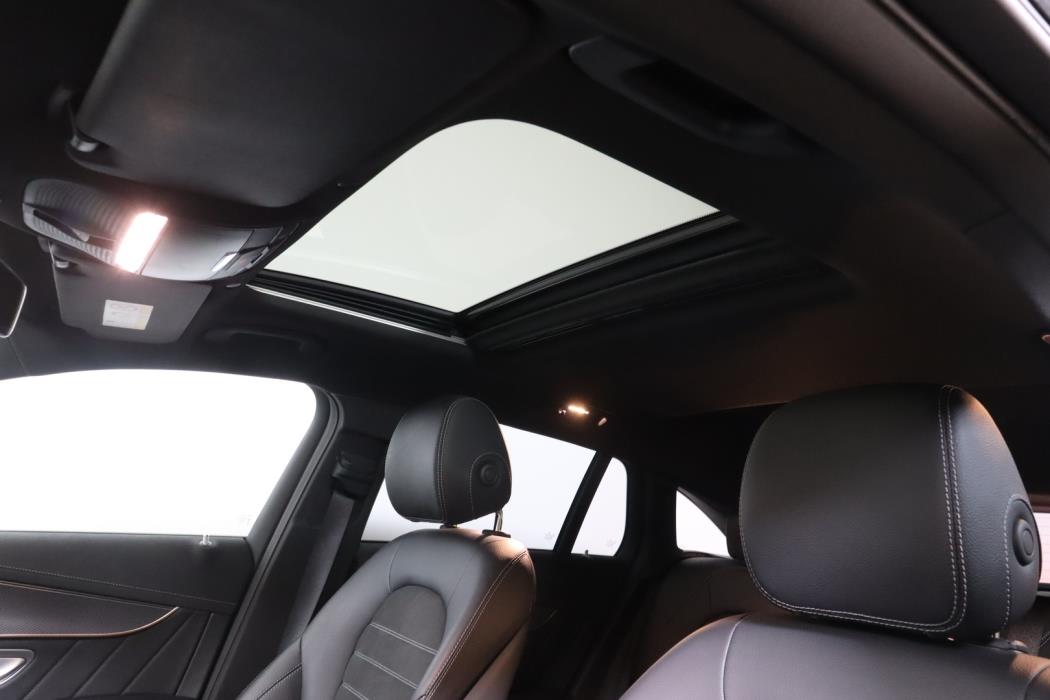 MERCEDES-BENZ EQC 2021