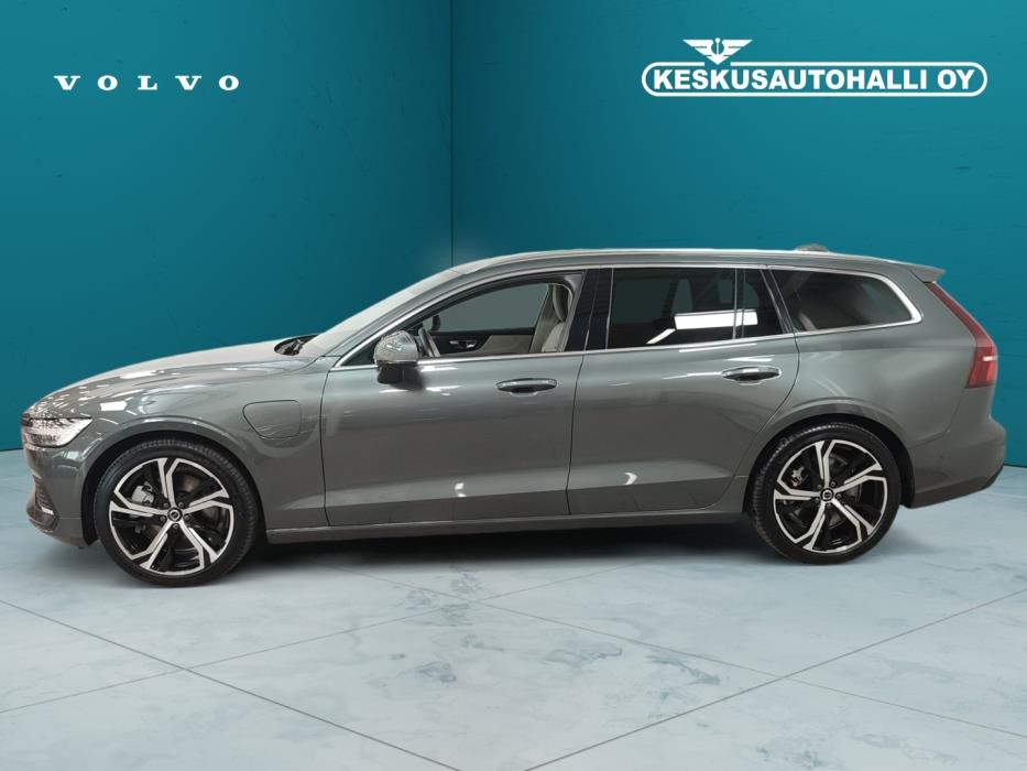VOLVO V60 2026