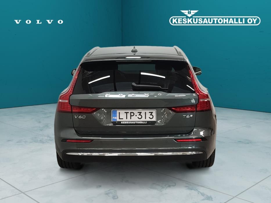 VOLVO V60 2026